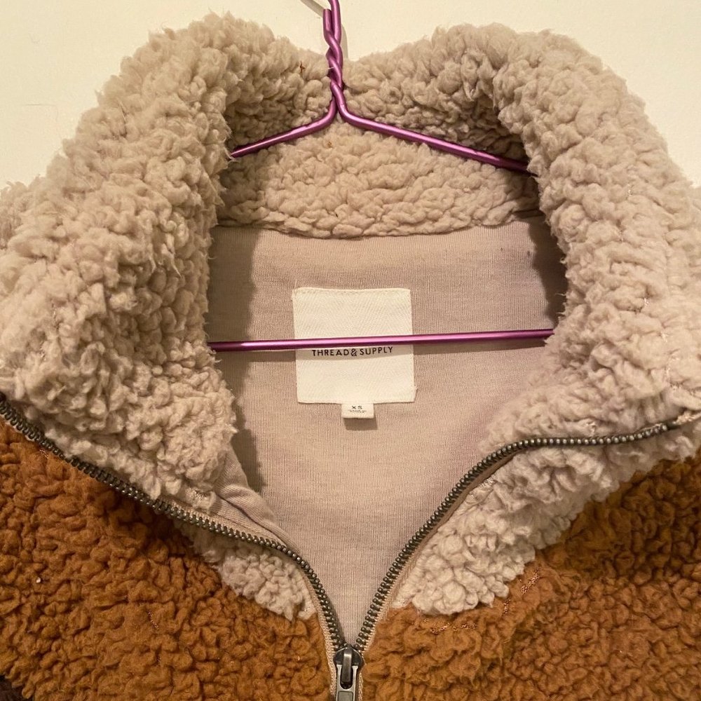 Thread & Supply Ithica Pullover
